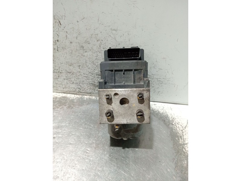 Recambio de abs para ssangyong korando (kj) 2.9 td referencia OEM IAM 0265215520 4891008000 