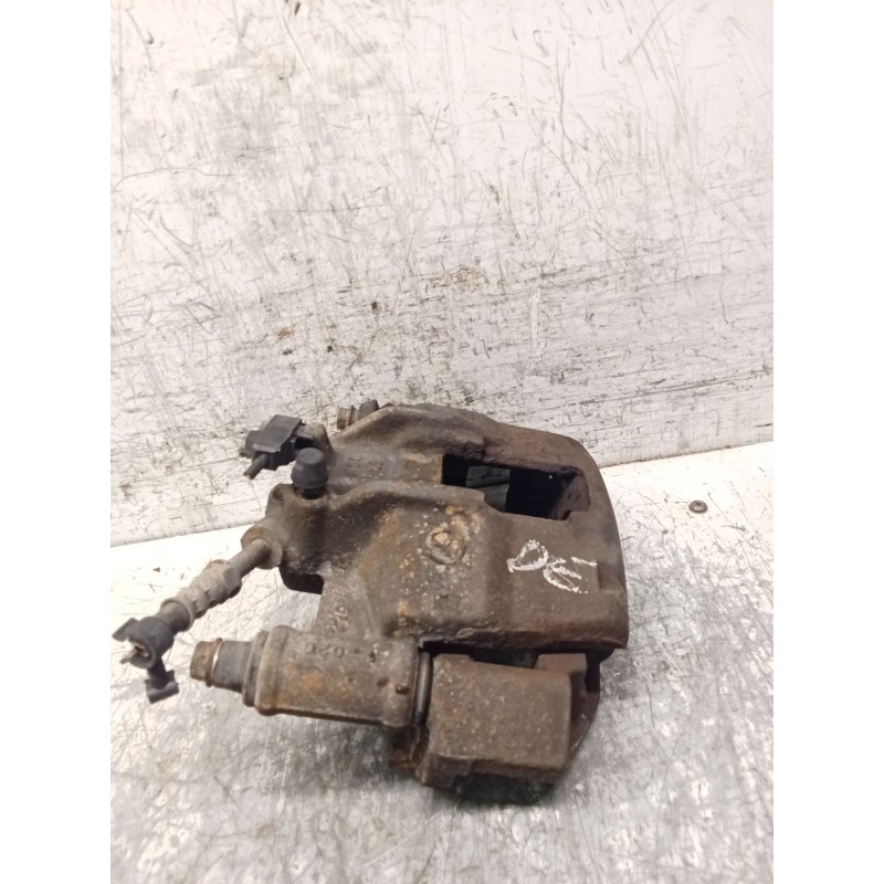 Recambio de pinza freno delantera derecha para mercedes-benz clase v (638/2) v 220 cdi (638.294) referencia OEM IAM   