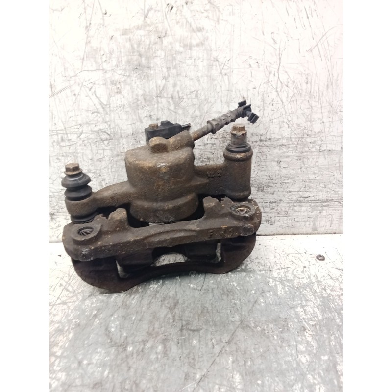 Recambio de pinza freno delantera derecha para mercedes-benz clase v (638/2) v 220 cdi (638.294) referencia OEM IAM   