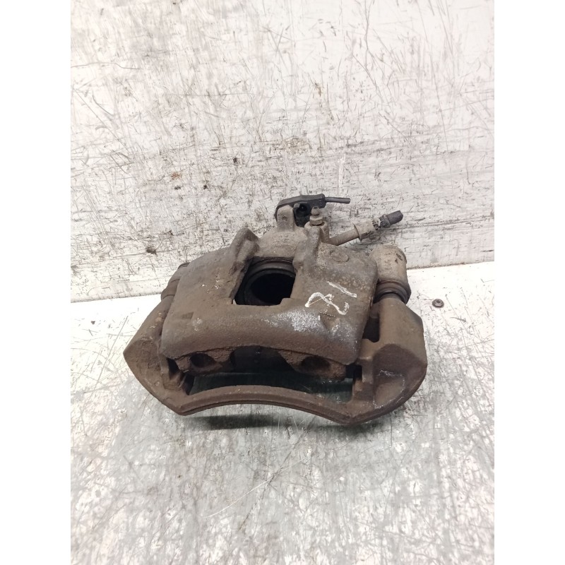 Recambio de pinza freno delantera izquierda para mercedes-benz clase v (638/2) v 220 cdi (638.294) referencia OEM IAM   