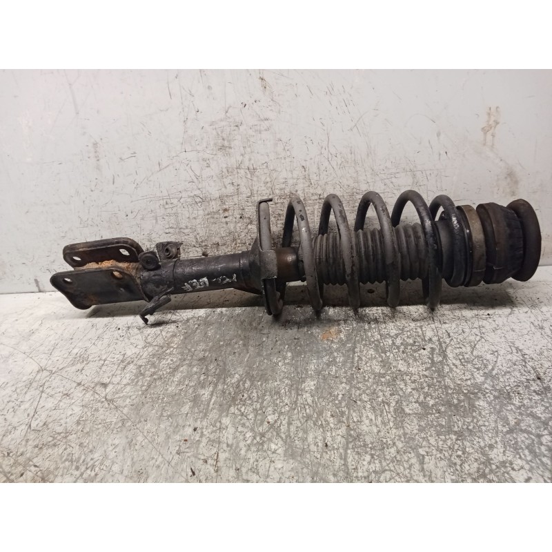 Recambio de amortiguador delantero derecho para mercedes-benz clase v (638/2) v 220 cdi (638.294) referencia OEM IAM A6383201013