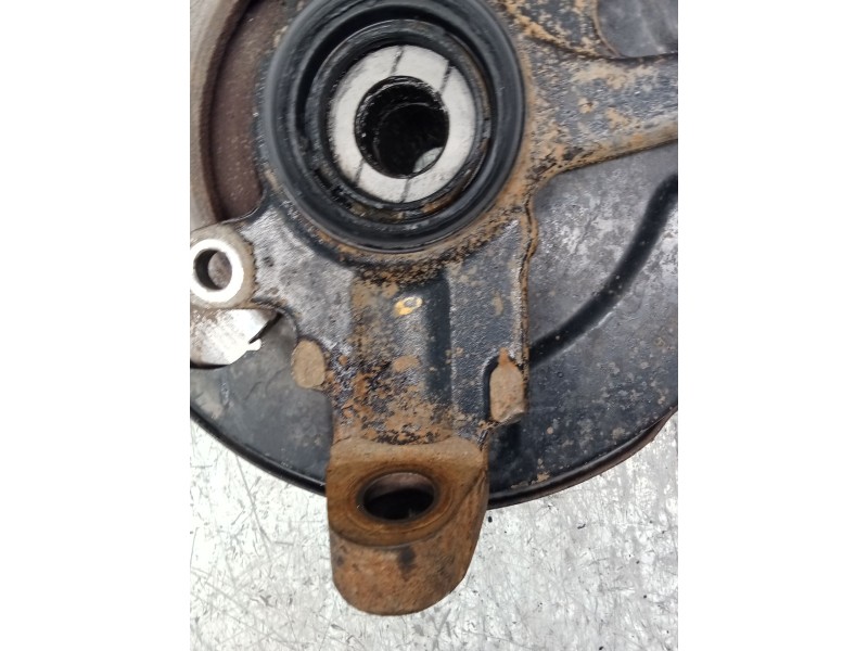 Recambio de mangueta delantera izquierda para opel frontera b (u99) 2.2 dti (6b_zc, 6b_vf, 6b_66, 6b_76) referencia OEM IAM   