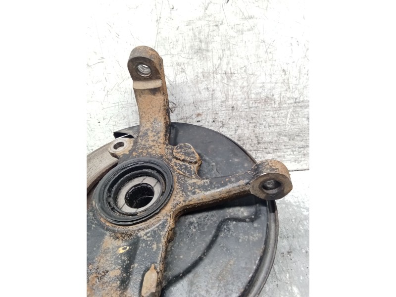 Recambio de mangueta delantera izquierda para opel frontera b (u99) 2.2 dti (6b_zc, 6b_vf, 6b_66, 6b_76) referencia OEM IAM   