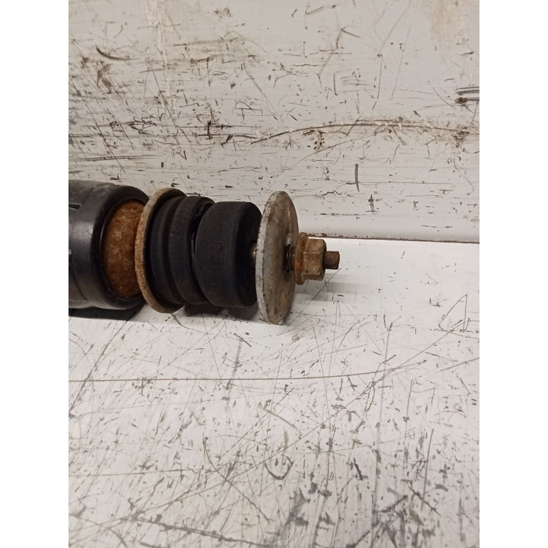 Recambio de amortiguador trasero derecho para opel frontera b (u99) 2.2 dti (6b_zc, 6b_vf, 6b_66, 6b_76) referencia OEM IAM 8971