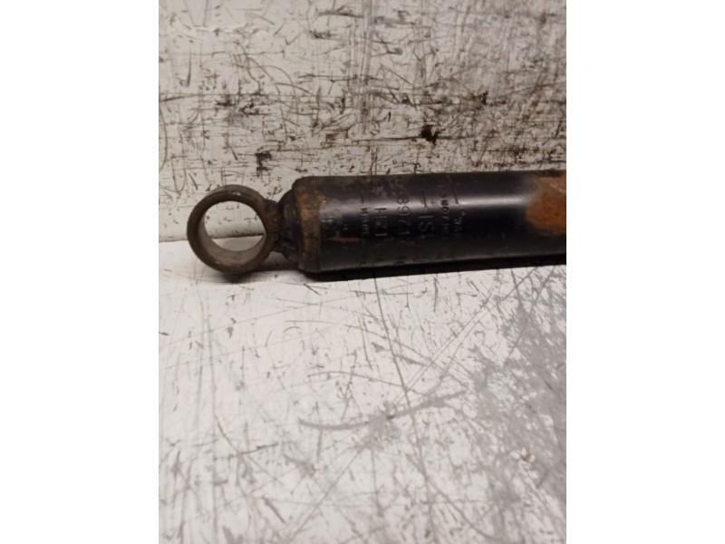 Recambio de amortiguador delantero derecho para opel frontera b (u99) 2.2 dti (6b_zc, 6b_vf, 6b_66, 6b_76) referencia OEM IAM 89