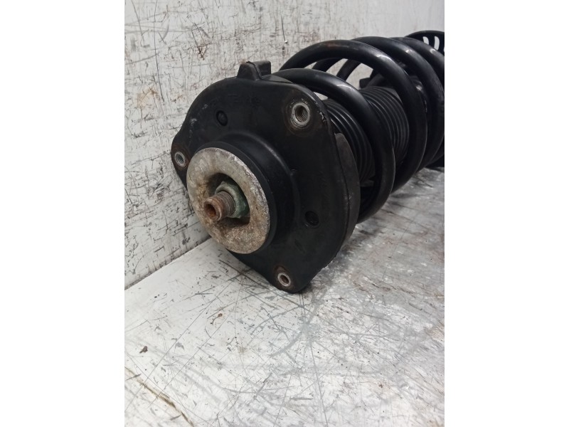 Recambio de amortiguador delantero derecho para seat altea (5p1) 1.2 tsi referencia OEM IAM 1T0413031HE  