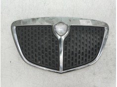 Recambio de rejilla delantera para lancia ypsilon (101) 1.4 cat referencia OEM IAM   