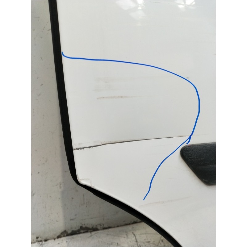 Recambio de puerta lateral corredera derecha para opel combo tour 1.3 cdti 16v referencia OEM IAM  5P 