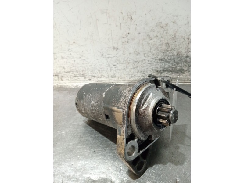 Recambio de motor arranque para volkswagen golf iv variant (1j5) 1.6 referencia OEM IAM   