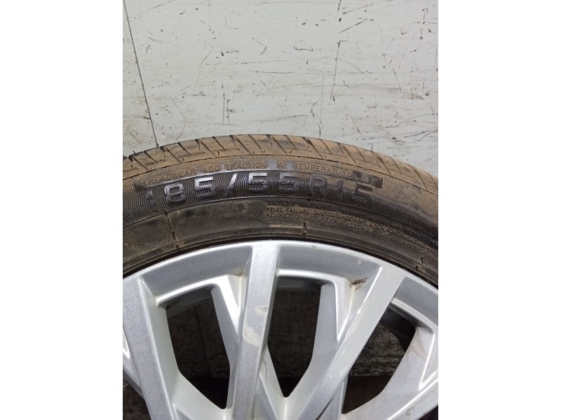 Recambio de juego llantas para fiat 500 312 1.0 hybrid referencia OEM IAM 185/55 R15  