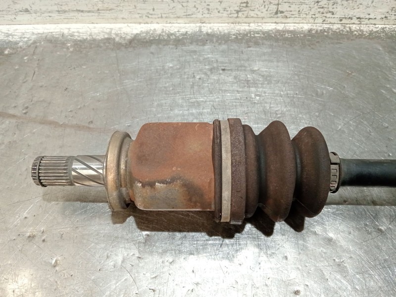 Recambio de transmision delantera derecha para nissan primera hatchback (p11) 1.6 16v referencia OEM IAM   