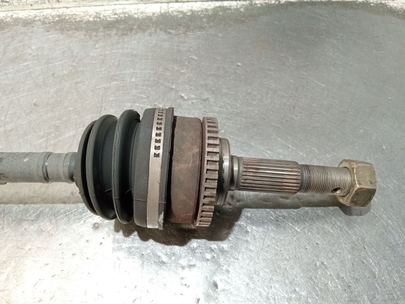 Recambio de transmision delantera derecha para nissan primera hatchback (p11) 1.6 16v referencia OEM IAM   