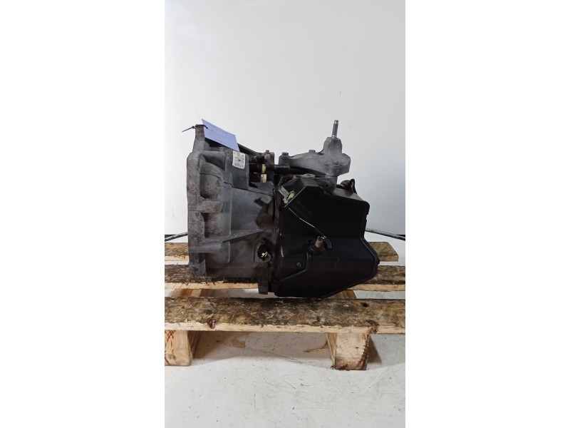 Recambio de caja cambios para ford fusion (ju_) 1.6 referencia OEM IAM 2S6R7002GB 5v T6TB1091003000704