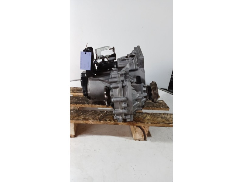 Recambio de caja cambios para volkswagen polo iv (9n_, 9a_) 1.4 tdi referencia OEM IAM CGV 5V 06114640106