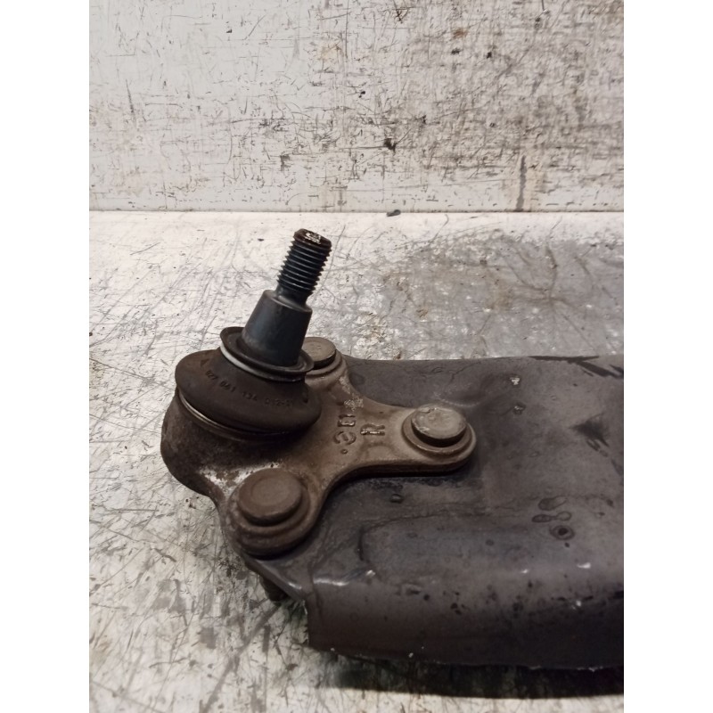 Recambio de brazo suspension inferior delantero derecho para seat altea (5p1) 1.2 tsi referencia OEM IAM 1K0199232K  
