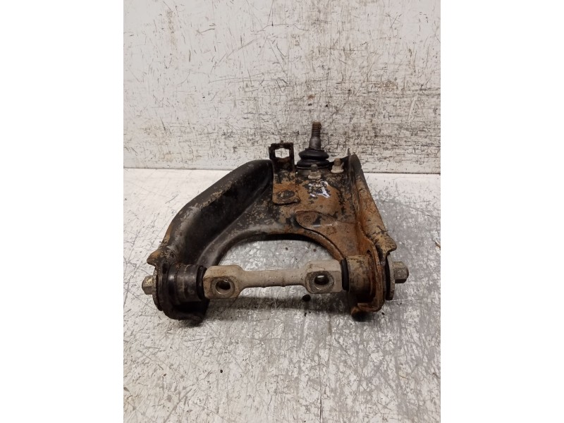 Recambio de brazo suspension superior delantero derecho para opel frontera b (u99) 2.2 dti (6b_zc, 6b_vf, 6b_66, 6b_76) referenc