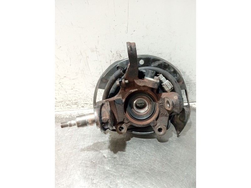 Recambio de mangueta delantera derecha para nissan primera hatchback (p11) 1.6 16v referencia OEM IAM   