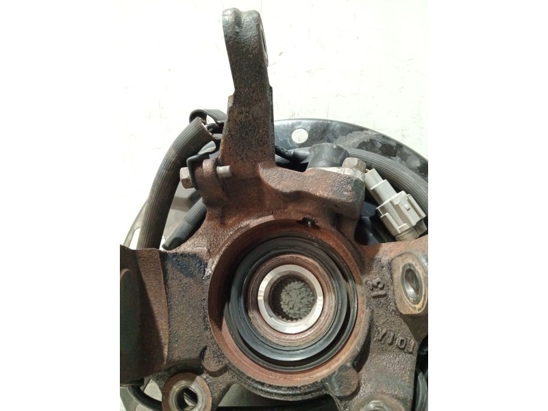 Recambio de mangueta delantera derecha para nissan primera hatchback (p11) 1.6 16v referencia OEM IAM   