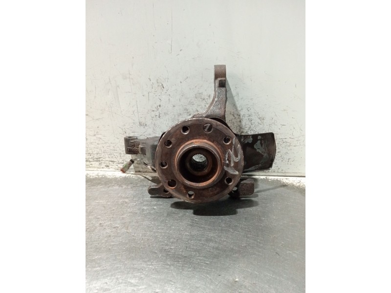 Recambio de mangueta delantera izquierda para opel astra h (a04) 1.6 (l48) referencia OEM IAM 13156047  