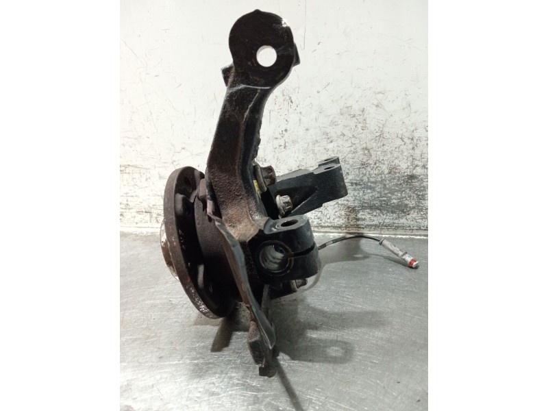 Recambio de mangueta delantera izquierda para opel astra h (a04) 1.6 (l48) referencia OEM IAM 13156047  