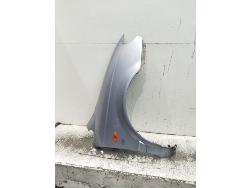 Recambio de aleta delantera derecha para hyundai trajet (fo) 2.0 crdi referencia OEM IAM   