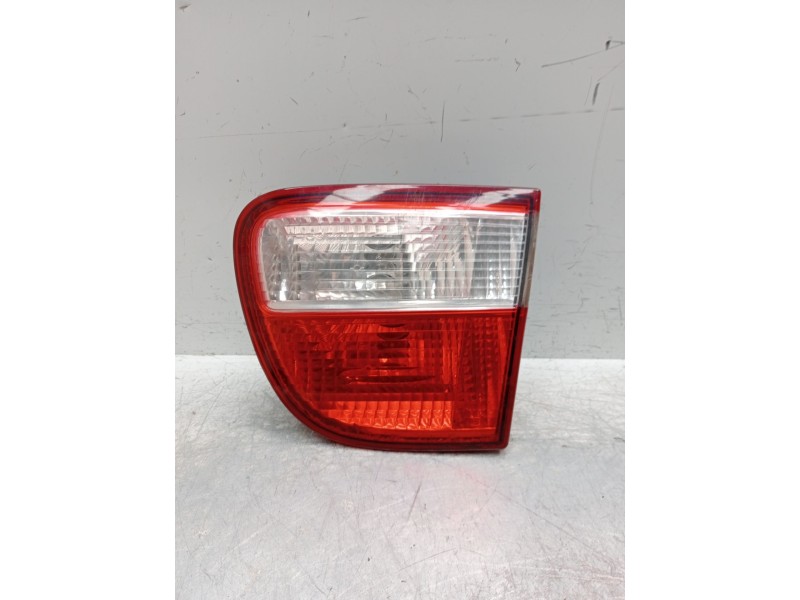 Recambio de piloto trasero derecho interior para seat leon (1m1) 1.9 tdi referencia OEM IAM 1m6945092b  