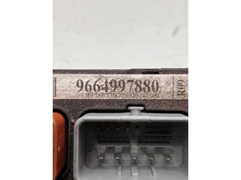 Recambio de caja reles / fusibles para citroën c3 i (fc_, fn_) 1.4 hdi referencia OEM IAM   