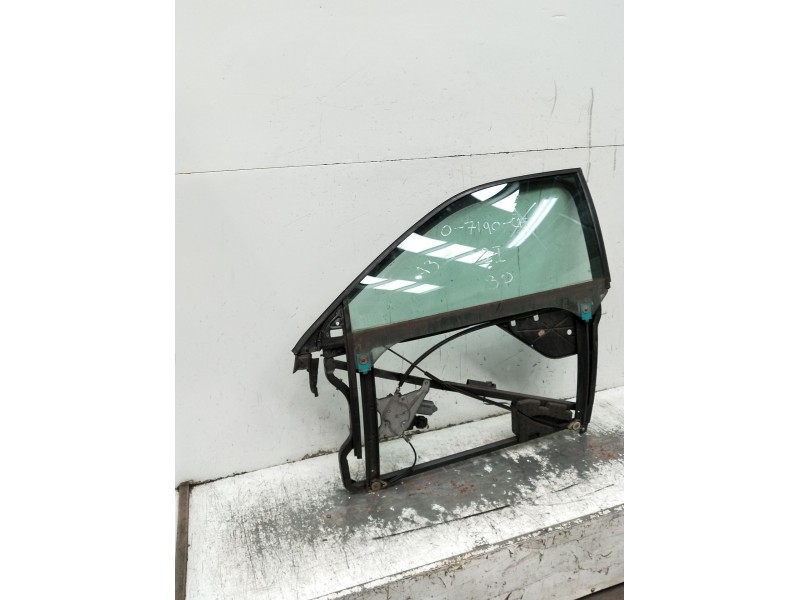 Recambio de elevalunas delantero izquierdo para audi a3 (8l1) 1.9 tdi referencia OEM IAM 8L1837753 3P 