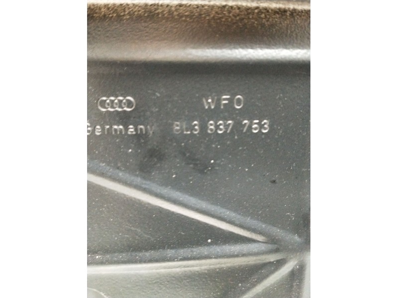 Recambio de elevalunas delantero izquierdo para audi a3 (8l1) 1.9 tdi referencia OEM IAM 8L1837753 3P 