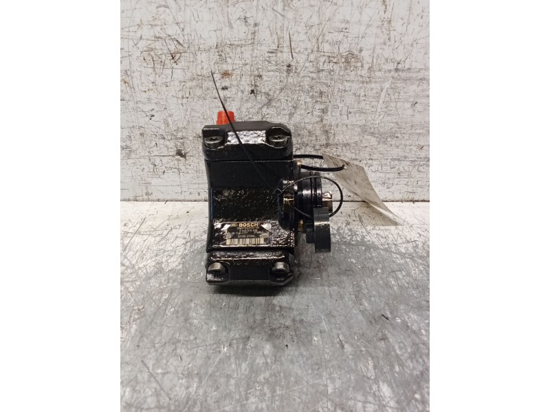 Recambio de bomba inyeccion para kia carens 2.0 turbodiesel cat referencia OEM IAM 0445010038 40811B4177 BOSCH