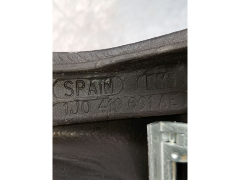 Recambio de volante para seat leon (1m1) 1.9 tdi referencia OEM IAM 1j0419091  