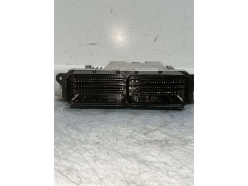 Recambio de centralita motor uce para skoda octavia iii (5e3, nl3, nr3) 2.0 tdi referencia OEM IAM 04l907309r 0281031066 