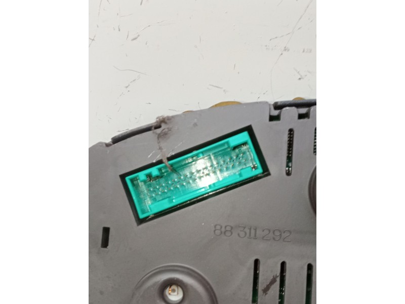 Recambio de cuadro instrumentos para seat leon (1m1) 1.9 tdi referencia OEM IAM 110080153  