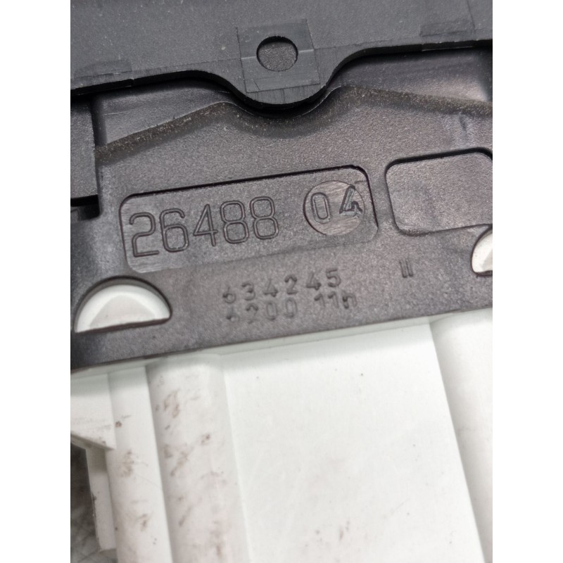 Recambio de mando elevalunas delantero derecho para renault clio ii (bb_, cb_) 1.2 16v (bb05, bb0w, bb11, bb27, bb2t, bb2u, bb2v