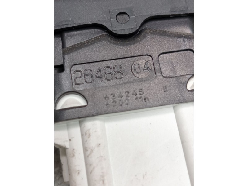 Recambio de mando elevalunas delantero derecho para renault clio ii (bb_, cb_) 1.2 16v (bb05, bb0w, bb11, bb27, bb2t, bb2u, bb2v