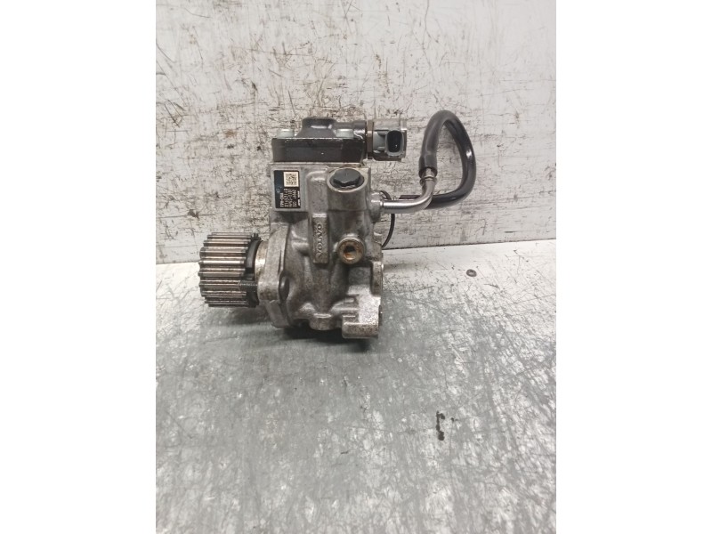 Recambio de bomba inyeccion para volvo v60 ii (225) d3 referencia OEM IAM 31452143 02D06562 