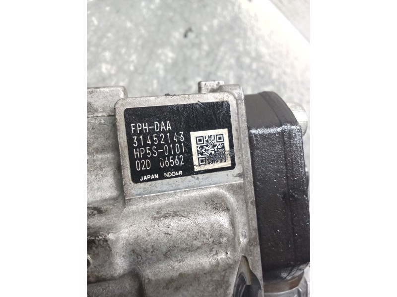 Recambio de bomba inyeccion para volvo v60 ii (225) d3 referencia OEM IAM 31452143 02D06562 