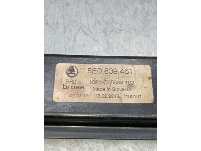 Recambio de elevalunas trasero izquierdo para skoda octavia iii (5e3, nl3, nr3) 2.0 tdi referencia OEM IAM 5e0839461  