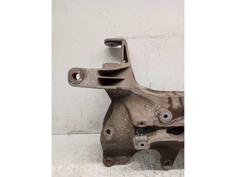 Recambio de puente delantero para fiat linea (323_, 110_) 1.3 d multijet (323axb11, 323axb1a) referencia OEM IAM   CUNA
