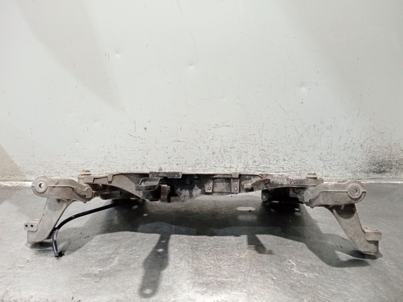 Recambio de puente delantero para volkswagen caddy iii furgoneta/monovolumen (2ka, 2kh, 2ca, 2ch) 1.9 tdi referencia OEM IAM 1K0