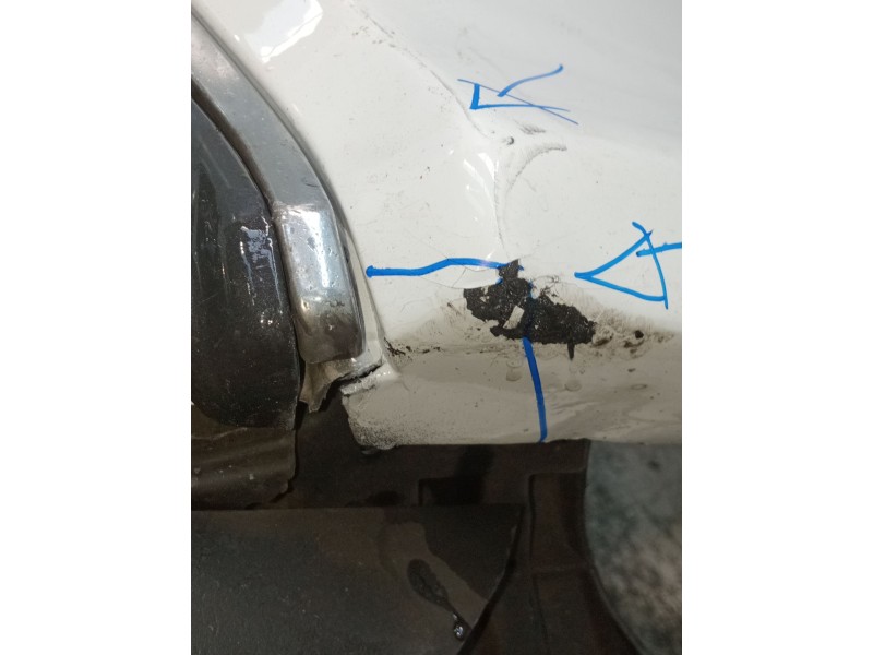 Recambio de paragolpes delantero para toyota auris (_e18_) 1.3 (nre180_) referencia OEM IAM   