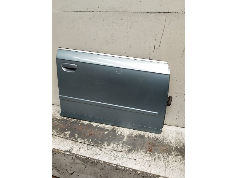 Recambio de puerta delantera derecha para audi a4 b7 (8ec) 2.0 tdi 16v referencia OEM IAM  4P 