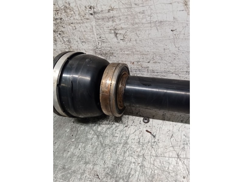 Recambio de transmision delantera derecha para volvo v70 ii (285) d5 referencia OEM IAM P8689214 T020307 