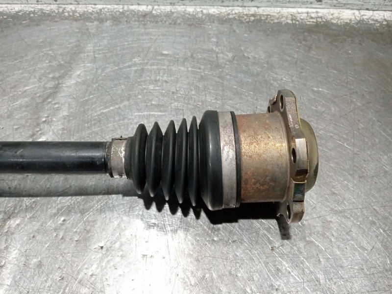 Recambio de transmision delantera izquierda para volkswagen polo iv (9n_, 9a_) 1.4 tdi referencia OEM IAM   