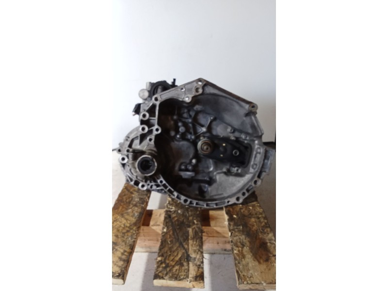 Recambio de caja cambios para citroën c3 pluriel (hb_) 1.6 referencia OEM IAM 20cn47 5v, PILOTADA 0613570