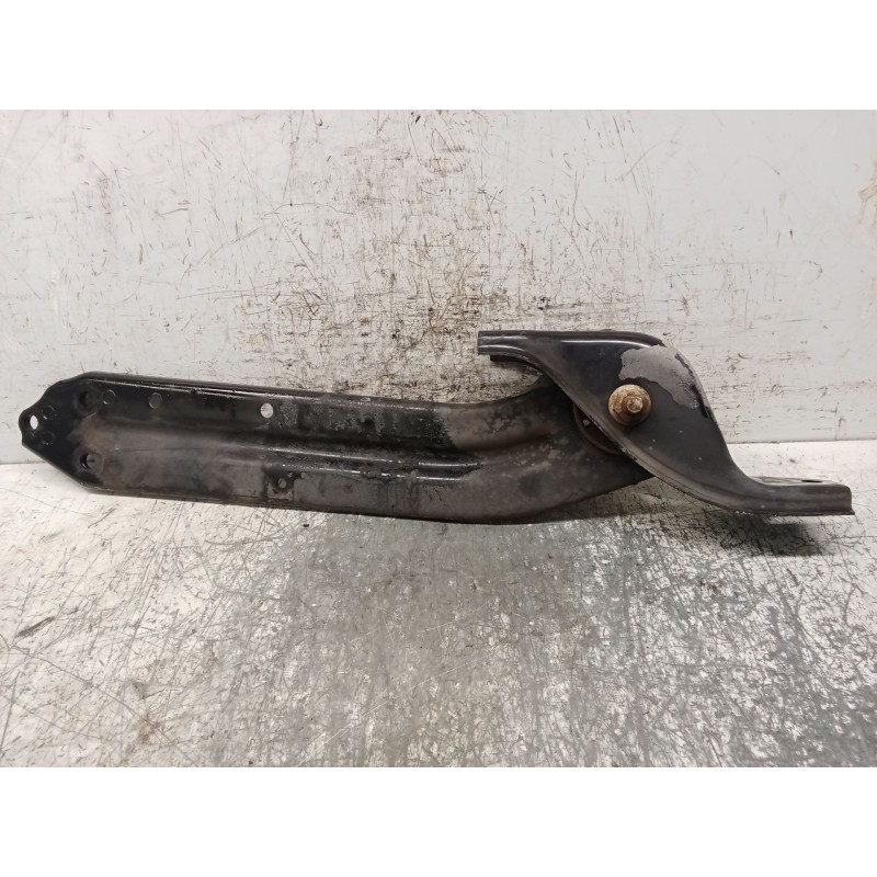 Recambio de brazo suspension inferior trasero derecho para chevrolet captiva (c100, c140) 2.0 d referencia OEM IAM   