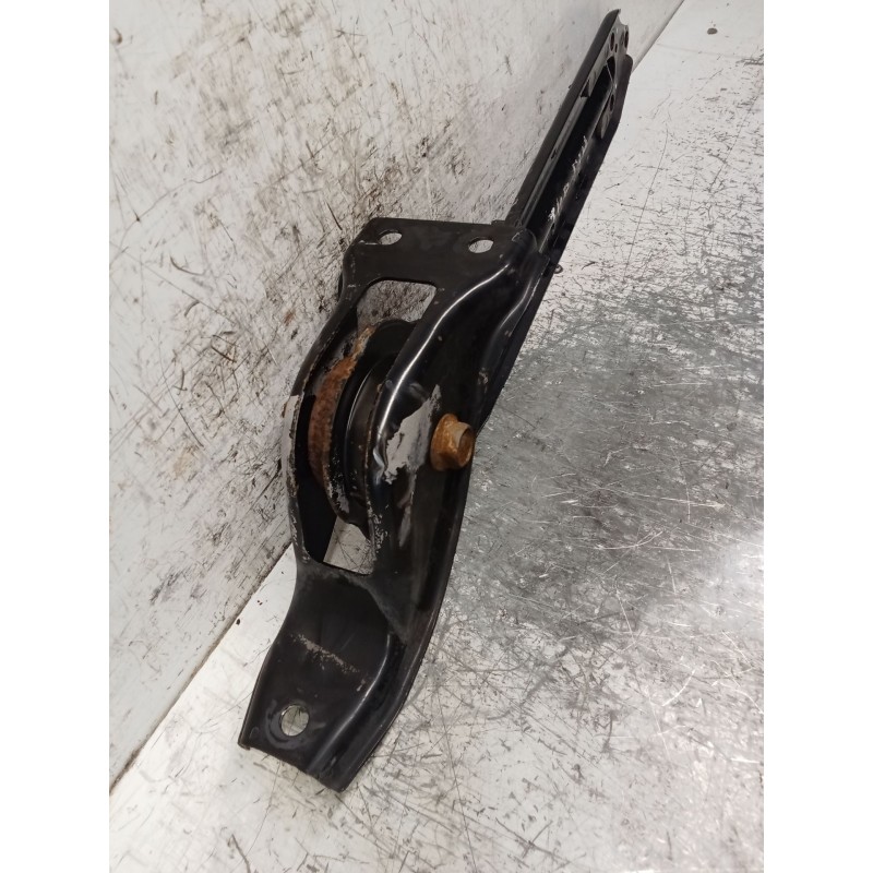 Recambio de brazo suspension inferior trasero derecho para chevrolet captiva (c100, c140) 2.0 d referencia OEM IAM   