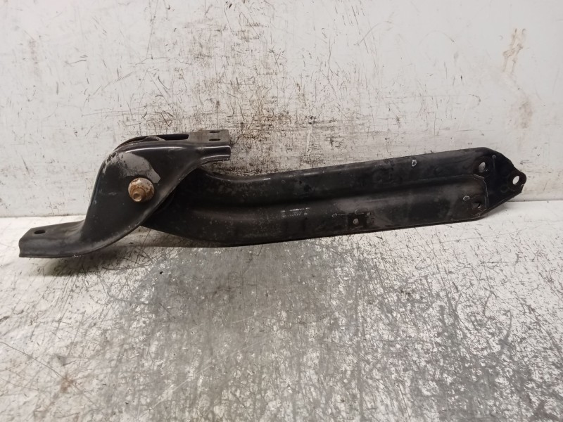 Recambio de brazo suspension inferior trasero izquierdo para chevrolet captiva (c100, c140) 2.0 d referencia OEM IAM   