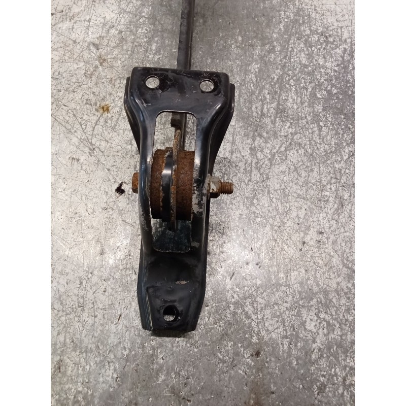 Recambio de brazo suspension inferior trasero izquierdo para chevrolet captiva (c100, c140) 2.0 d referencia OEM IAM   