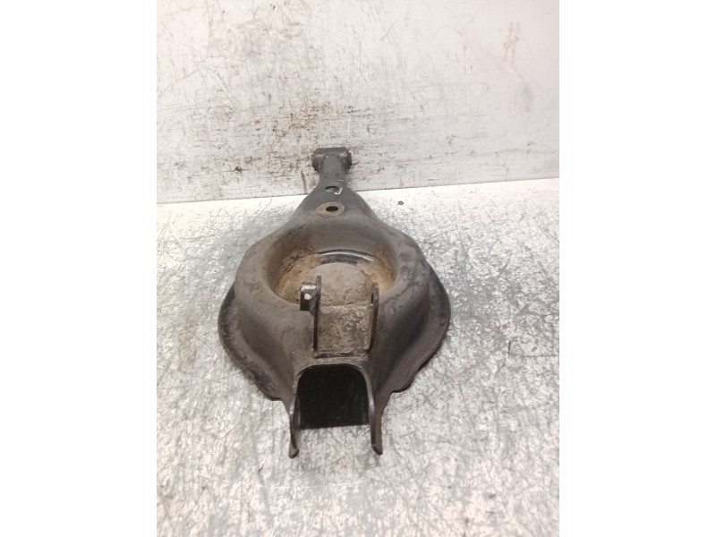 Recambio de brazo suspension inferior trasero izquierdo para chevrolet captiva (c100, c140) 2.0 d referencia OEM IAM   
